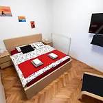 That Cat Flat - Free Parking, Near Center, Cats! شقة ليوبليانا