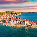 That Cat Flat - Free Parking, Near Center, Cats! 公寓 *